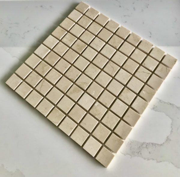 Crema Marfil -mosaiikki