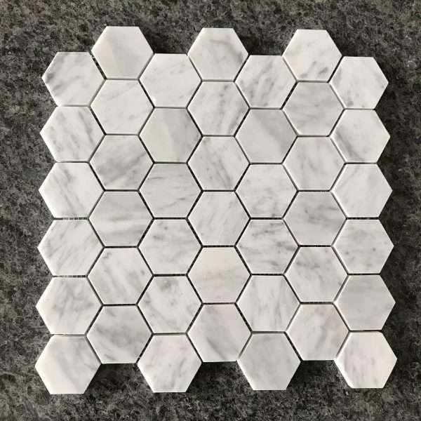 Bianco Carrara Hexagon -mosaiikki