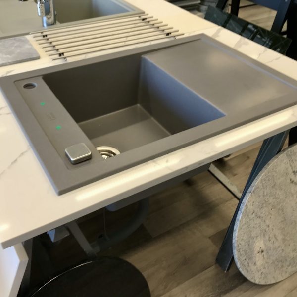 Alveus Formic 30 Steel -komposiittiallas