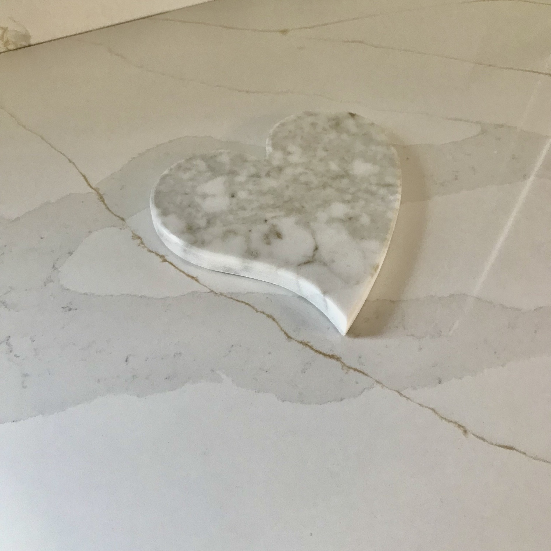 Pikkusydän -koristekivi, eri värejä - Image 4