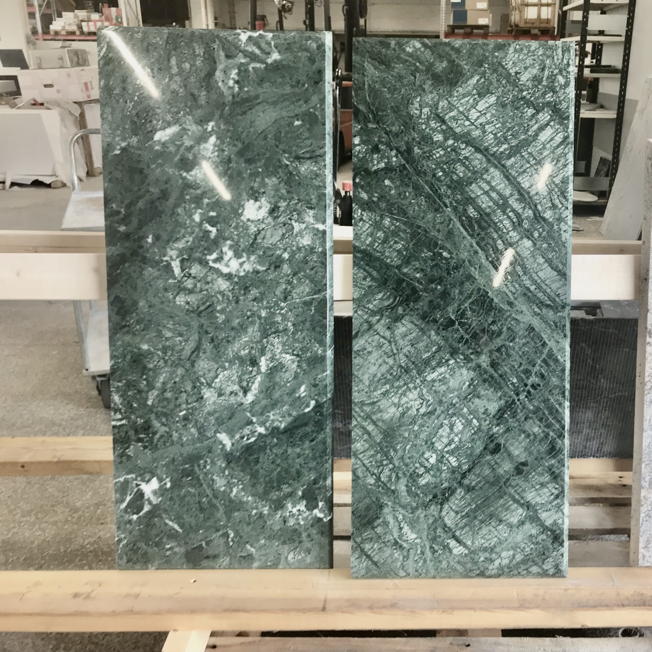 Tulisijan eduskivi Verde Guatemala -marmoria - Image 6